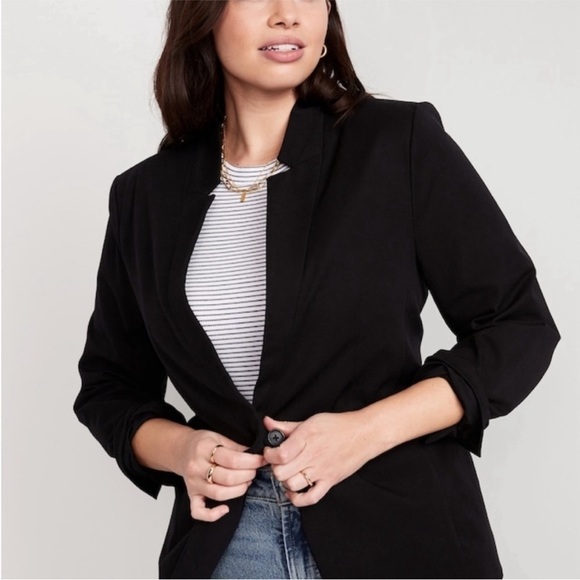 NWT! Black Notched-Collar Pixie Blazer - Multiple Sizes 💙 - Picture 5 of 13